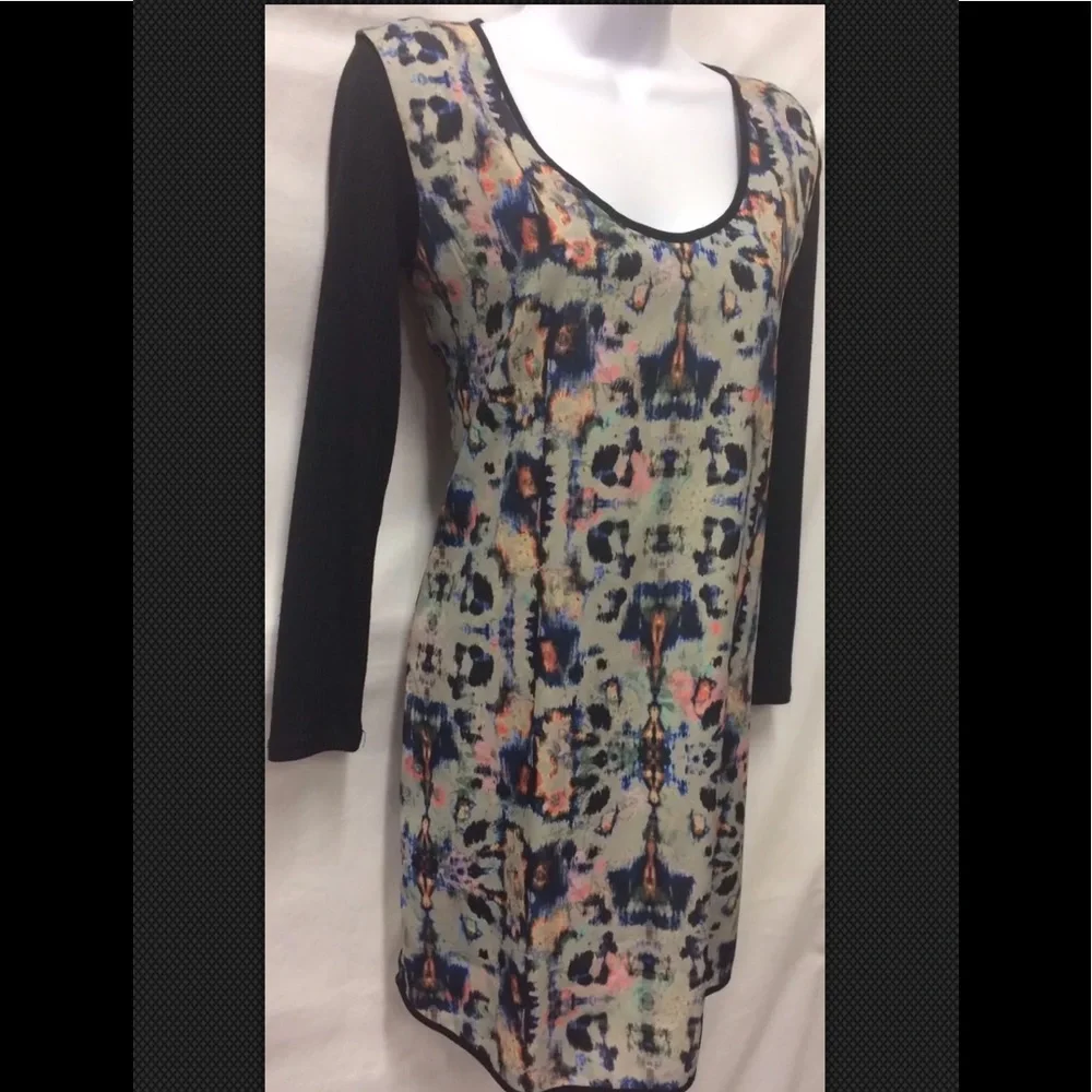 HD IN PARIS Anthropologie Painted Symmetry Sheath